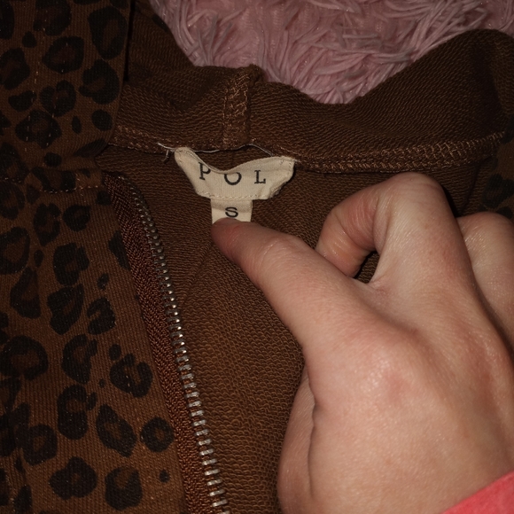 Small POL Ombre Pink & Brown Cheetah Print Half Zip Jacket - Picture 7 of 14